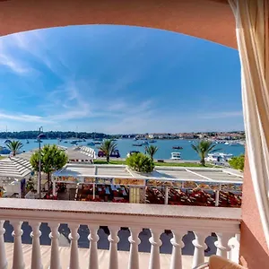  Apartment Belvi